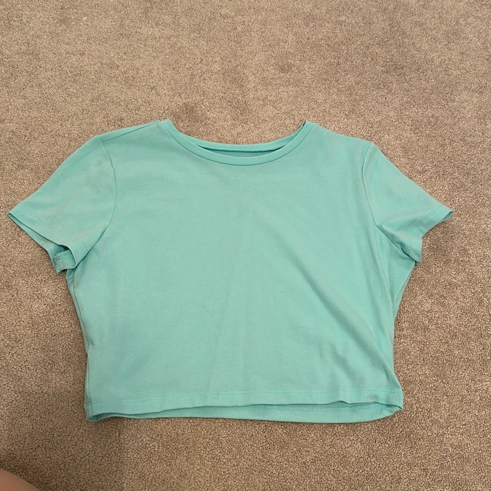 blue crop top